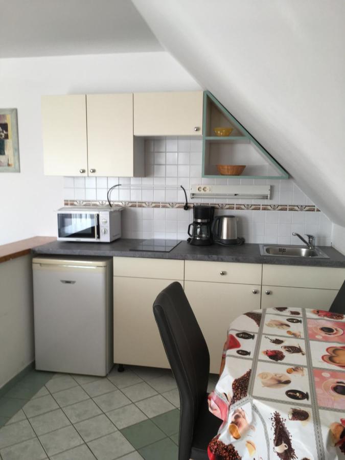 Gitta Apartman Бюк Экстерьер фото