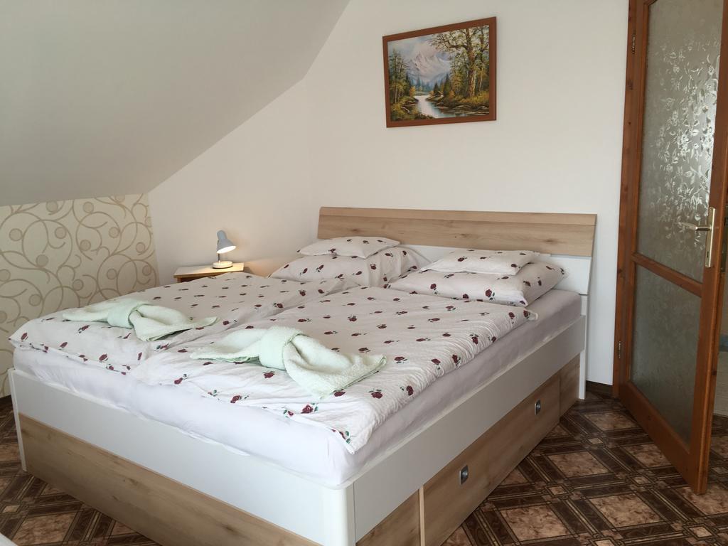 Gitta Apartman Бюк Экстерьер фото